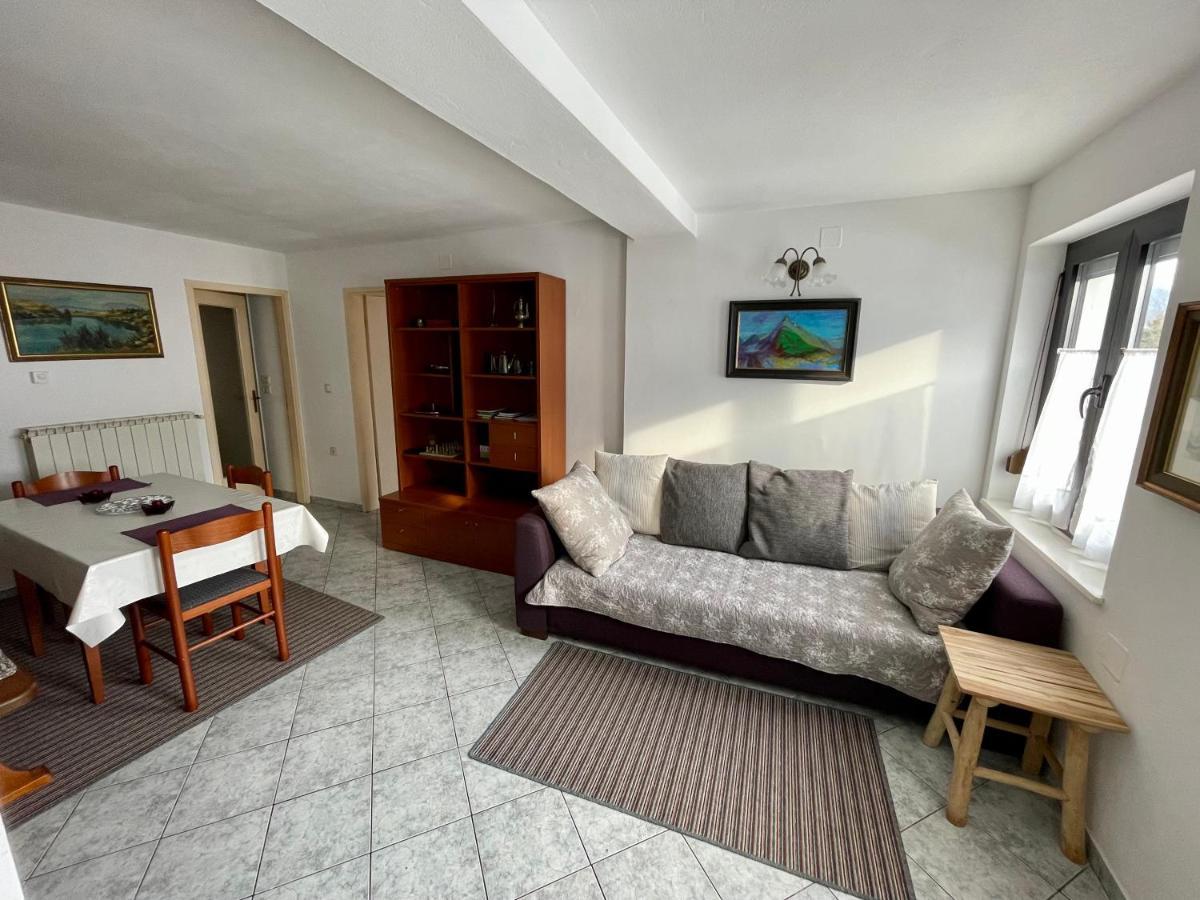 Апартаменты Apartma Pri Soci Бовец Экстерьер фото
