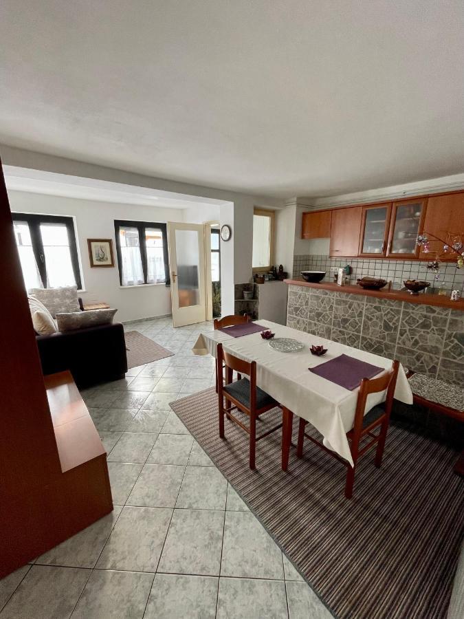 Апартаменты Apartma Pri Soci Бовец Экстерьер фото